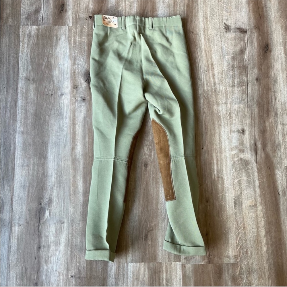 Tailored sportsman NWT show jodhpurs, size 10 girls